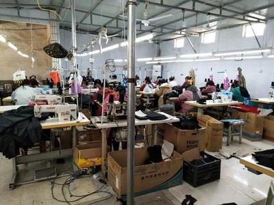 農村小伙返鄉創業開服裝廠 留守婦女家門口就業月入三千